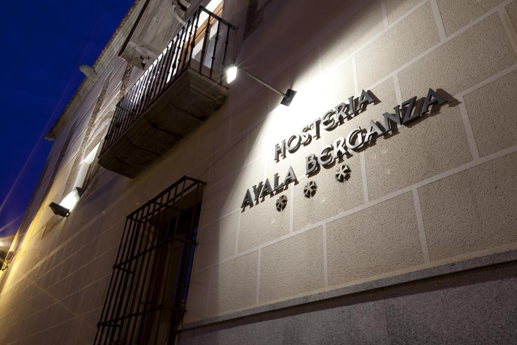 Hotel Cetina Palacio Ayala Berganza Segovia Bagian luar foto